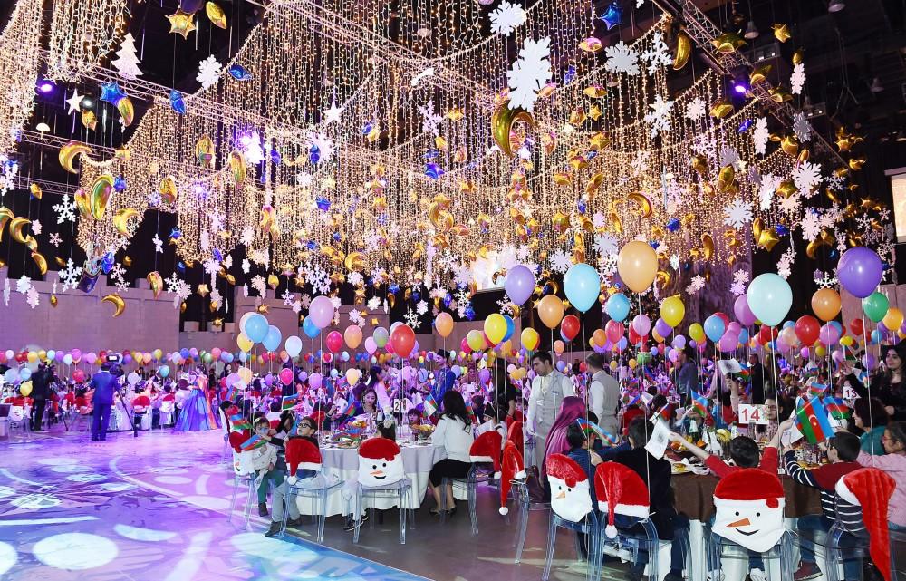 Heydar Aliyev Foundation arranges annual New Year party for children (PHOTO)