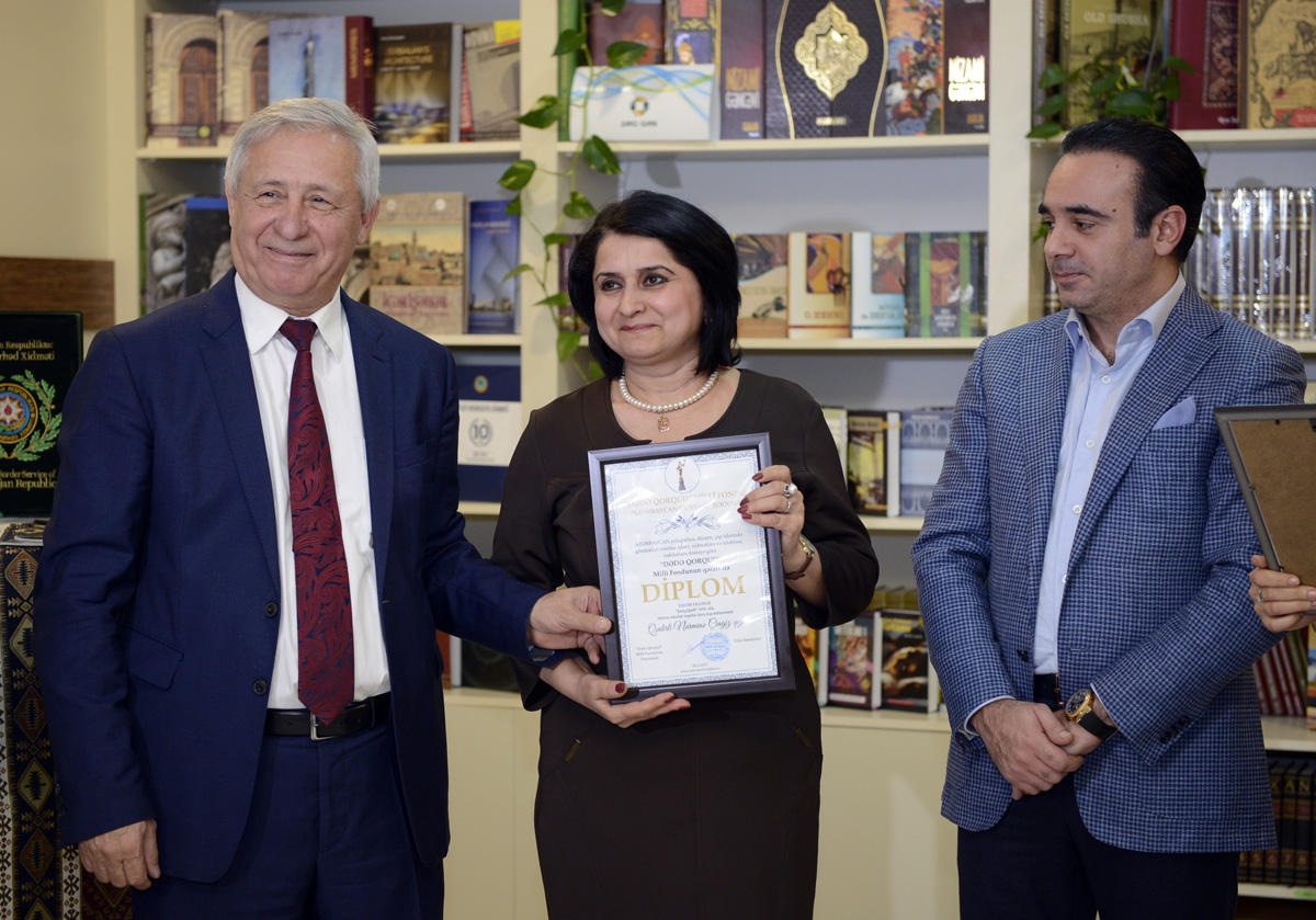 Награды Национального фонда «Деде Горгуд» в этом году удостоился Издательский дом Şərq-Qərb - ФОТО