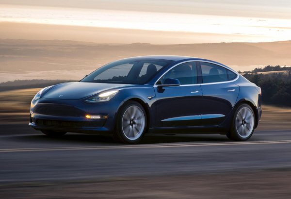 Tesla снизила цены на свои автомобили в Китае на 26%