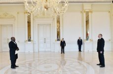 President Aliyev receives credentials of incoming ambassadors (PHOTO)