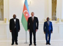 President Aliyev receives credentials of incoming ambassadors (PHOTO)