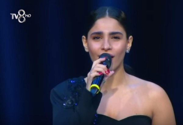 Выступление азербайджанских певиц в шоу "O Ses Türkiye" (ВИДЕО)