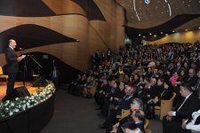 В Баку состоялась презентация книги "Карабах-летопись веков" (ФОТО)
