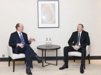 Президент Ильхам Алиев встретился с директором американской компании Black Rock (ФОТО)