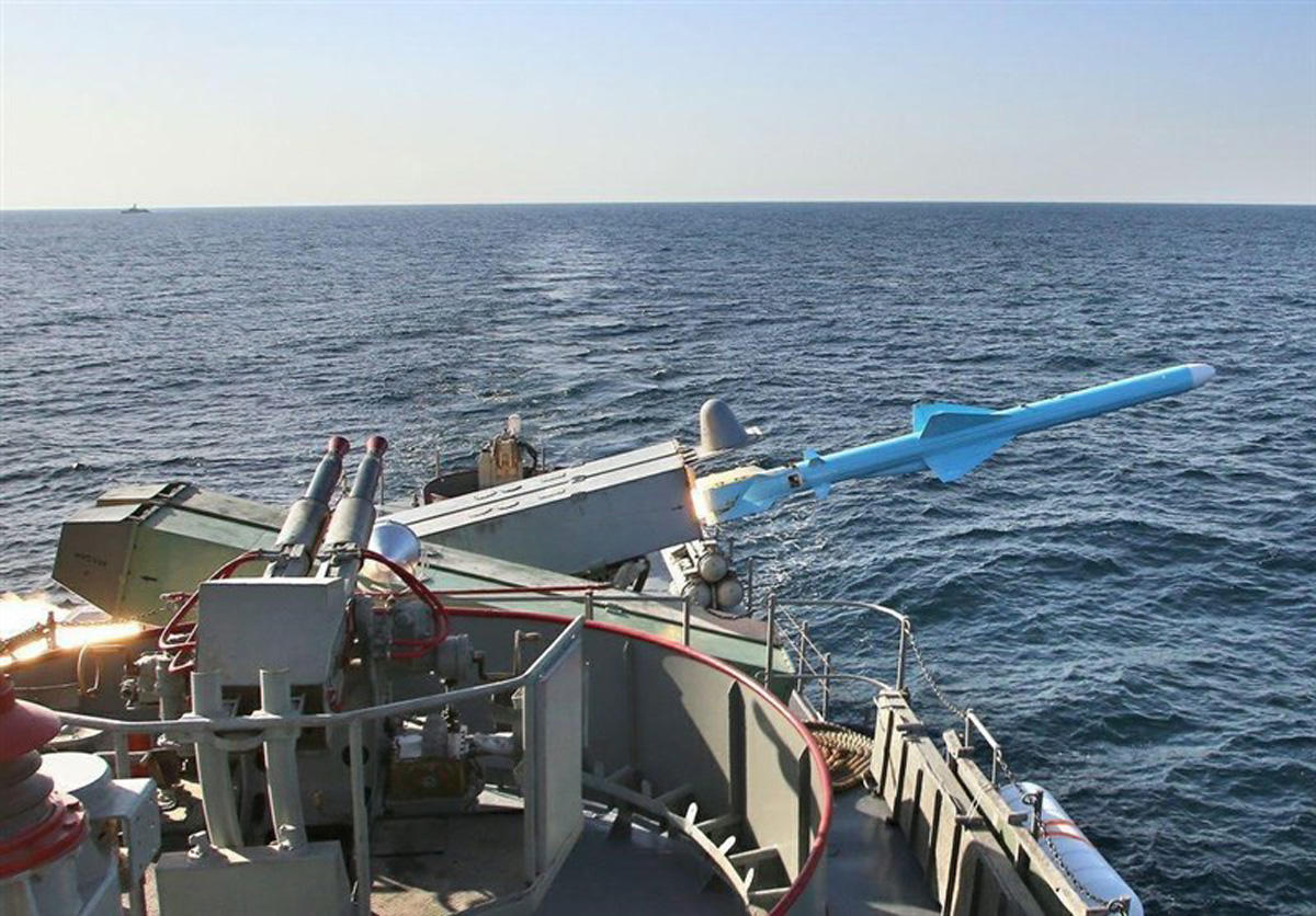 Iranian warship test-fires long-range cruise missile amid drills (PHOTO)