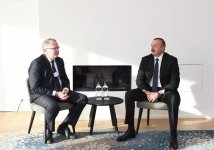 President Aliyev meets with Statoil CEO (PHOTO)
