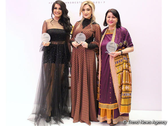 Наряды азербайджанских звезд на церемонии Azerbaijan Best Awards (ФОТО)