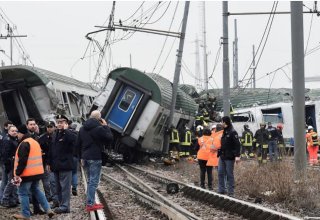 As many as five dead after train derails near Milan (Updated)