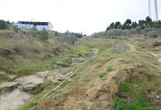 В Баку в зоне оползня обнаружены подземные реки