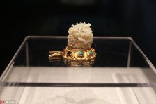 В китайском Нинбо выставлены золотые изделия правящей знати династии Мин (ФОТО)