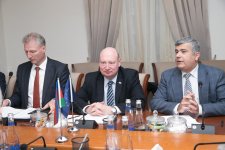 Джавид Гурбанов: Железная дорога Баку-Тбилиси-Карс послужит росту транзитного потенциала стран региона (ФОТО)