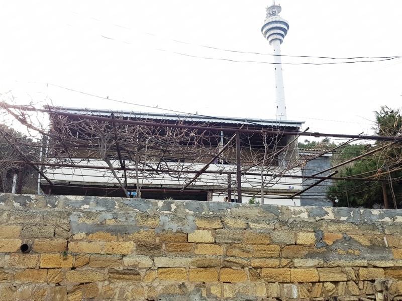 В оползневой зоне в Баку 103 домам грозит опасность - ИВ Сабаильского района (ФОТО)