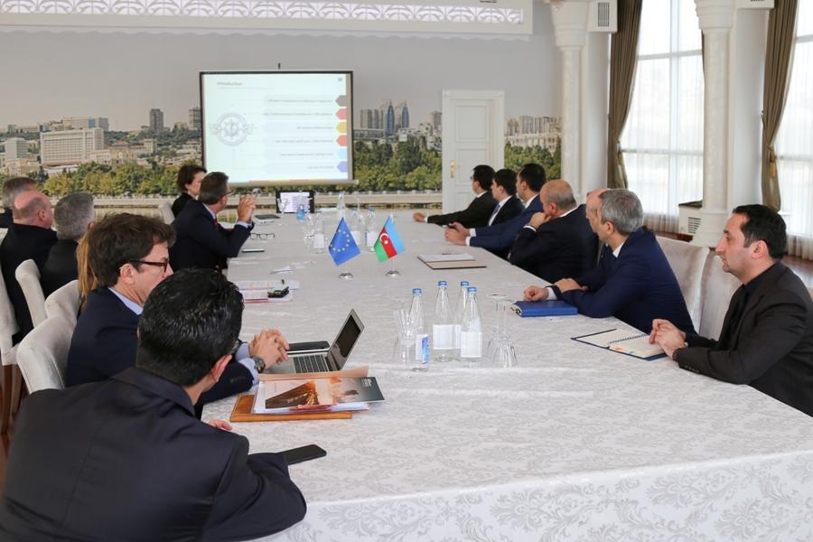 Avropa Komissiyası: Azərbaycanla Aİ arasında əməkdaşlığın genişləndirilməsi üçün yaxşı imkanlar var (FOTO)