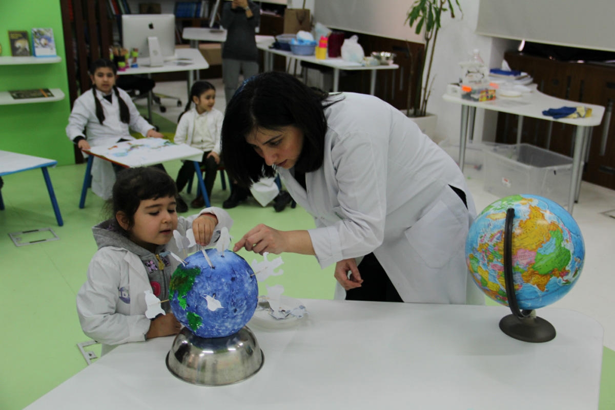 IDEA holds regular training under Ecological Laboratory for Children project (PHOTO)