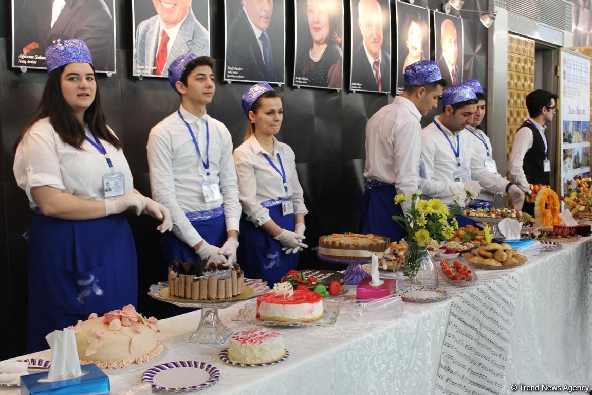 В Баку состоялось торжественное открытие фестиваля "Голос молодежи" (ФОТО)