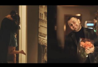 Мурад Ариф и участница "Евровидения" представили клип в оригинальном формате (ВИДЕО)