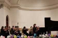 Мурад Адыгезалзаде предоставил юным музыкантам возможность выступить с оркестром имени Гара Гараева (ФОТО)