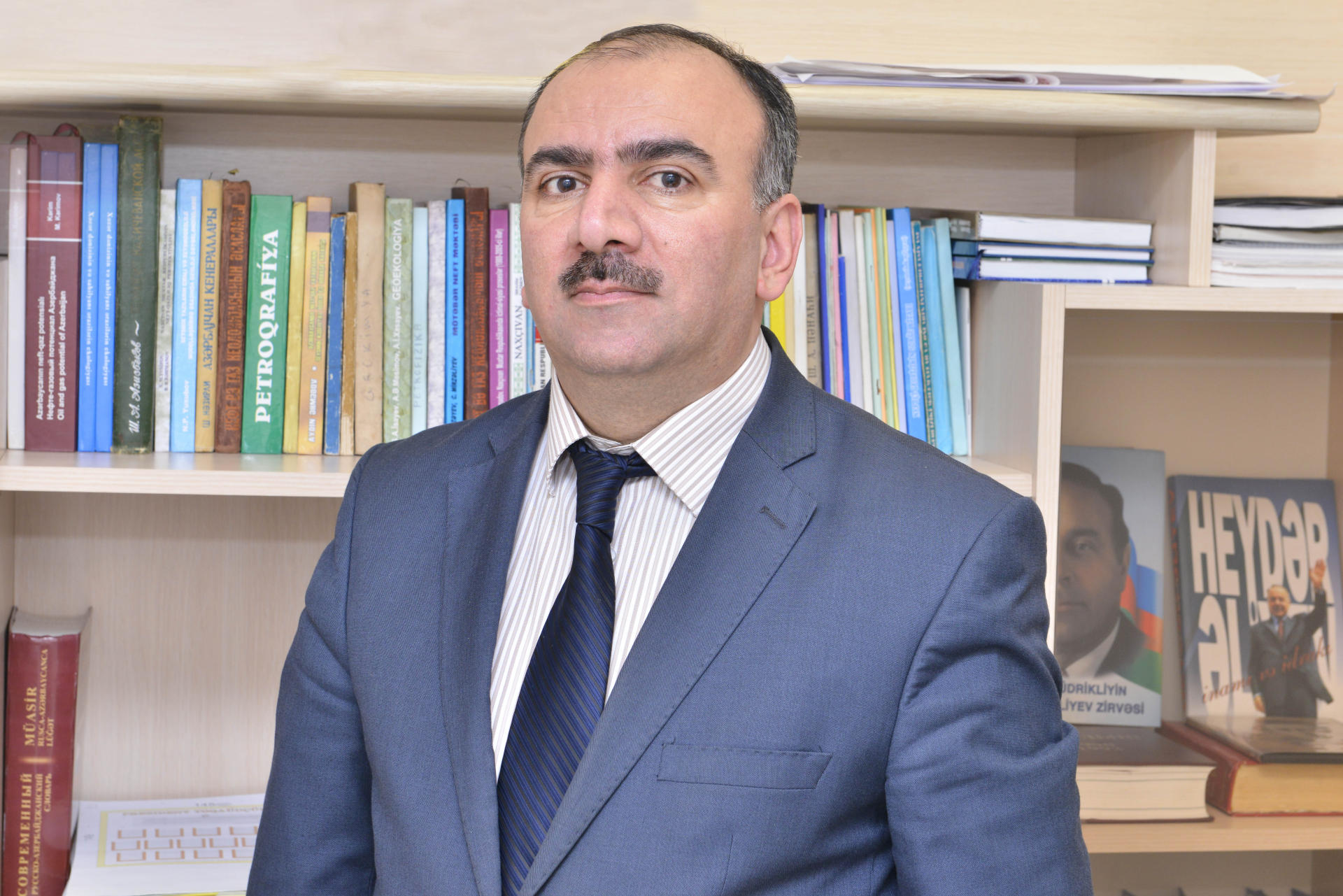 BANM-ın prorektoru Prezidentin sərəncamı ilə “Tərəqqi” medalı alıb