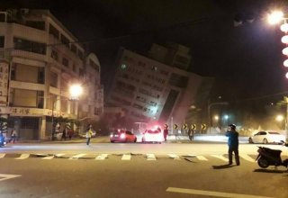 Massive 6.4 earthquake hits Taiwan causing hotel to collapse