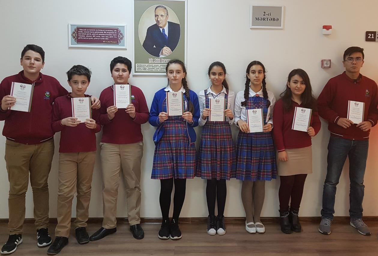 В "Эврике" проверили знания бакинских школьников (ФОТО)