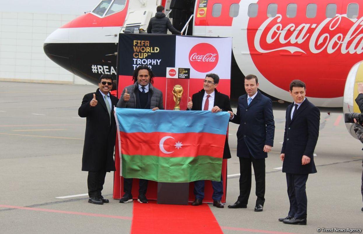 FIFA World Cup Trophy brought to Baku for the first time (PHOTO) Trend.Az
