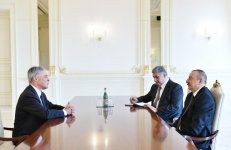 Prezident İlham Əliyev Formula-1 qrupunun baş icraçı direktorunu qəbul edib (YENİLƏNİB) (FOTO)