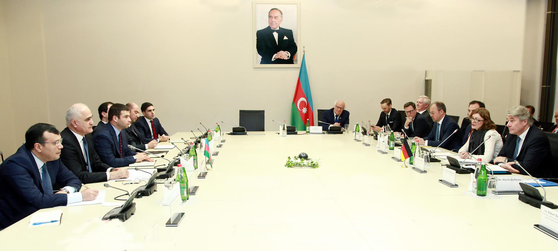 Azerbaijan, Germany discuss economic co-op