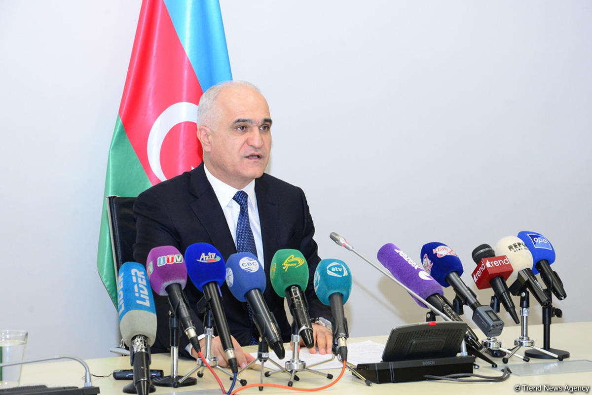 Economy minister talks on Chinese investments in Azerbaijan's economy