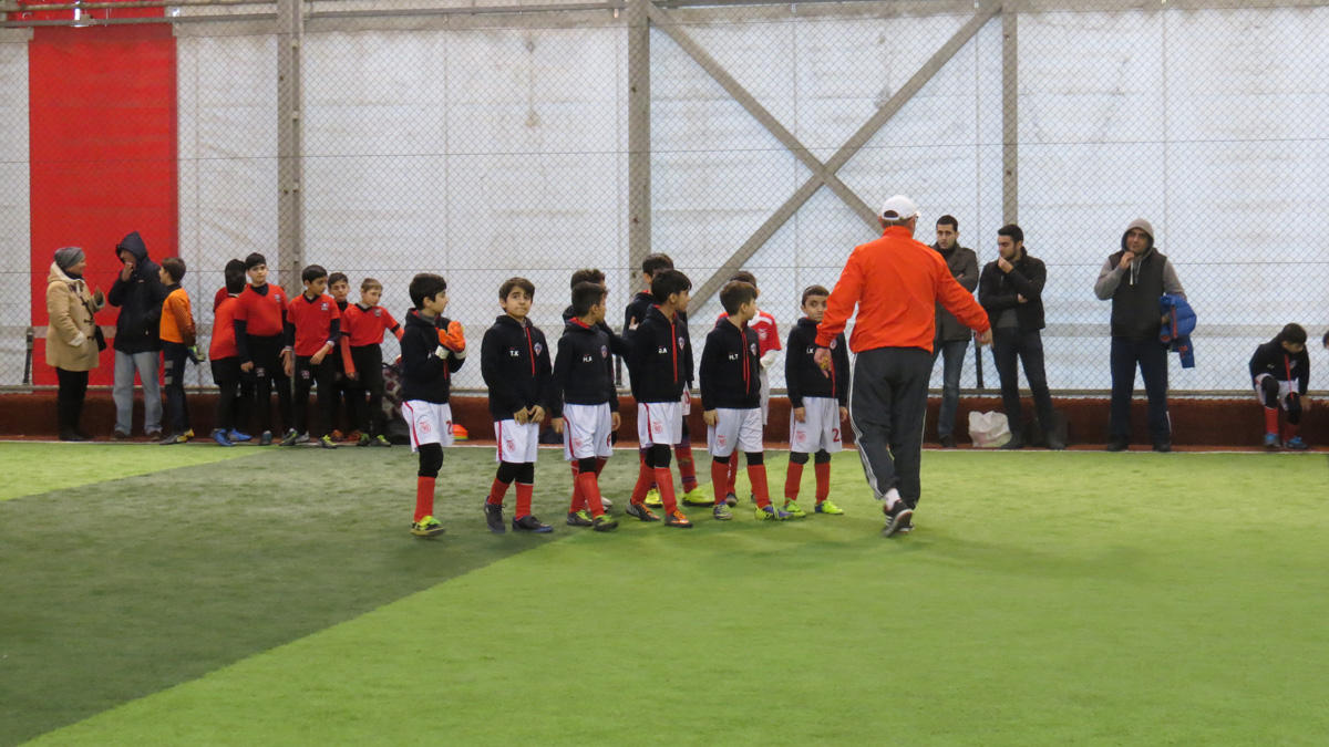 Azfar futbol məktəbi ilk yoldaşlıq oyununu keçirdi (FOTO/VİDEO)