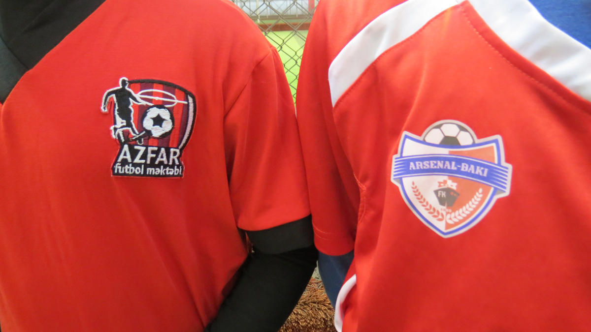 Состоялся первый товарищеский матч футбольной школы AZFAR (ФОТО/ВИДЕО)