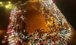 Навигация в проливе Цюнчжоу восстановлена, более 10 тыс. автомобилей ждут переправы (ФОТО)