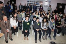 США запустили в Азербайджане новый проект по поддержке детей вынужденных переселенцев (ФОТО)