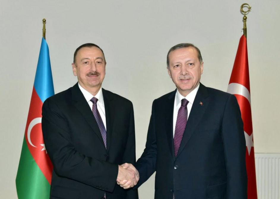 Erdoğan'dan Cumhurbaşkanı Aliyev'e tebrik telefonu