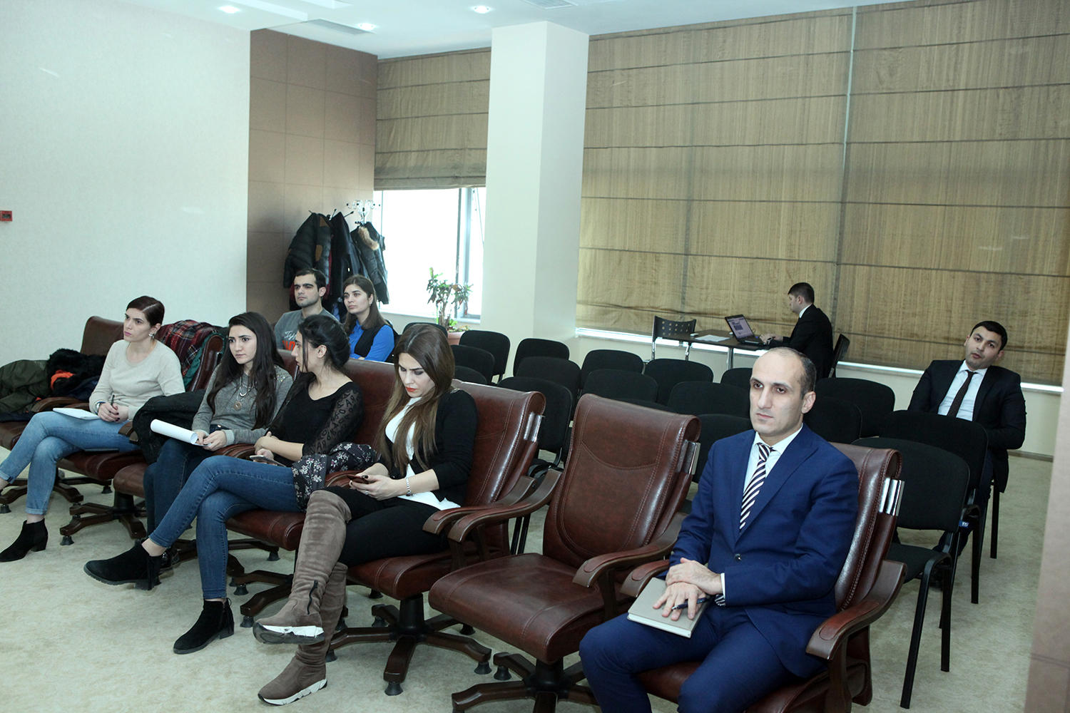 На повышение пенсий и соцпособий в Азербайджане будет направлено 200 млн манатов - министр (ФОТО)