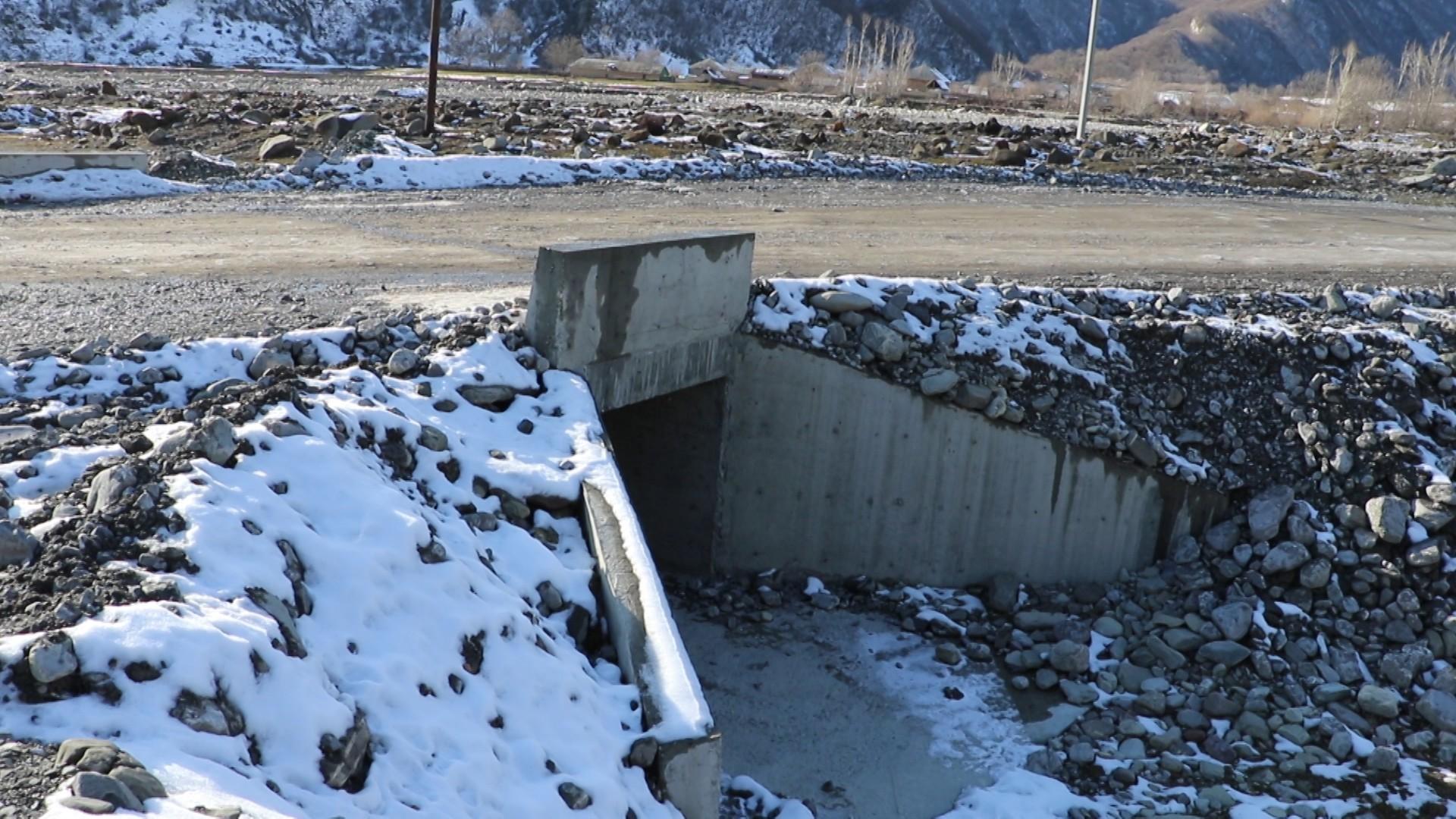 Oğuzda Bucaq-Muxas-Baş Daşağıl yolu yenidən qurulur (FOTO/VİDEO)