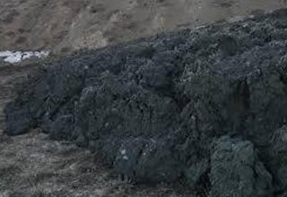 На территории  Баку произошло извержение грязевого вулкана (ФОТО)