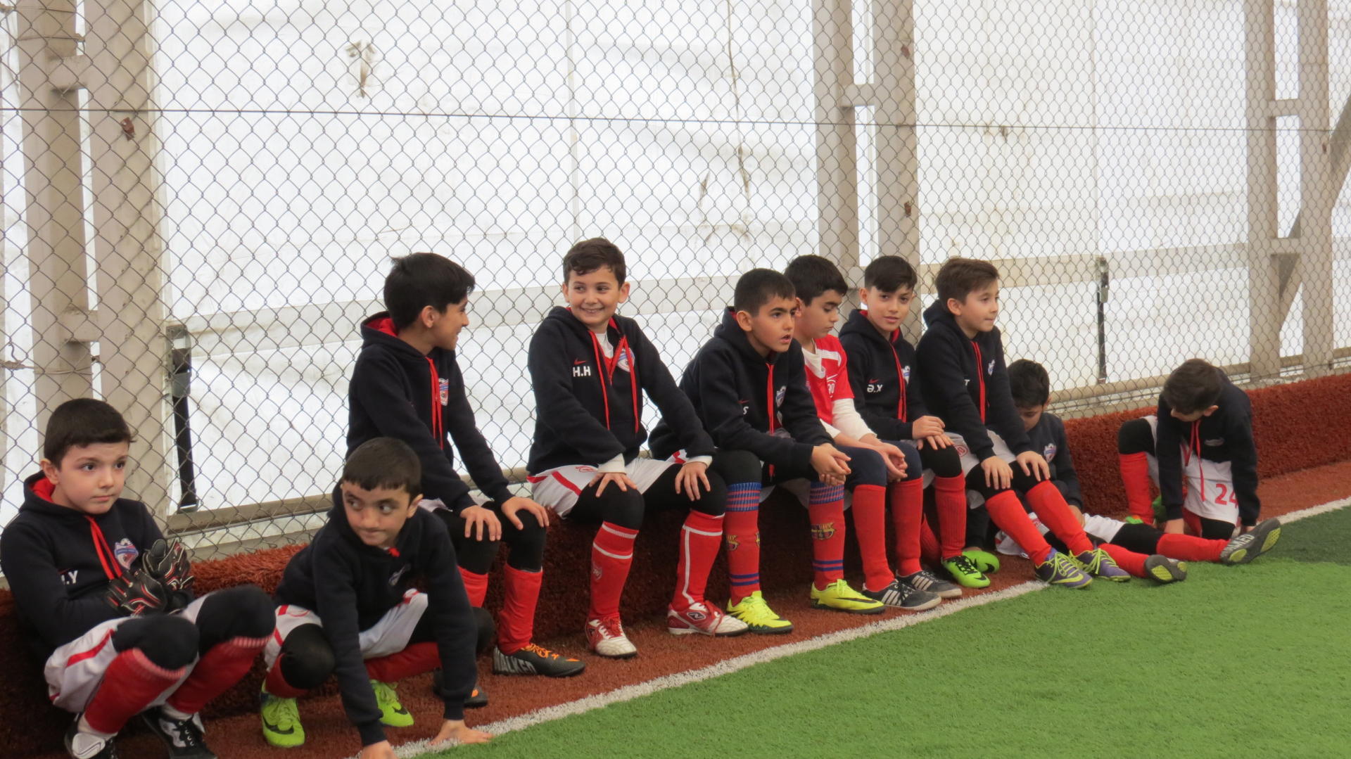 Azfar Futbol məktəbinin sıralarına hər gün yeni yetirmələr qoşulmaqdadır (FOTO/VİDEO) - Gallery Image