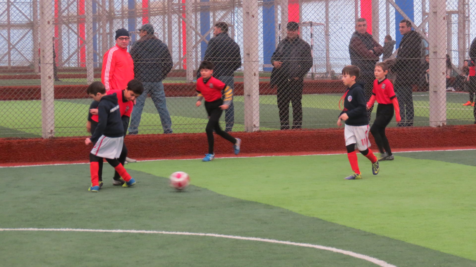 Azfar Futbol məktəbinin sıralarına hər gün yeni yetirmələr qoşulmaqdadır (FOTO/VİDEO) - Gallery Image