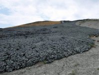 Qaradağda palçıq vulkanı püskürüb (FOTO) - Gallery Thumbnail