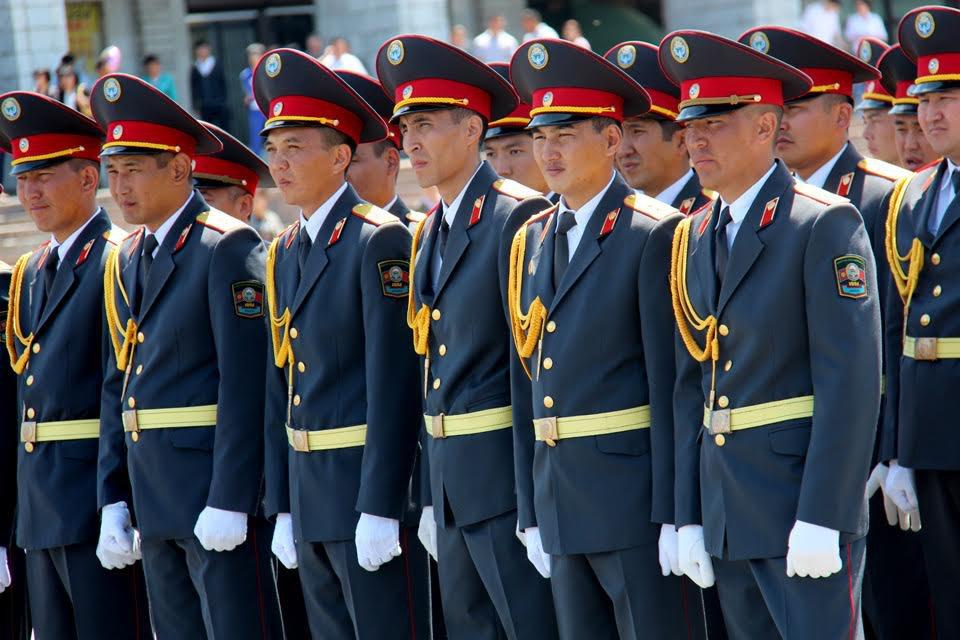 Qırğızıstan milisdən imtina edir - SƏBƏB?