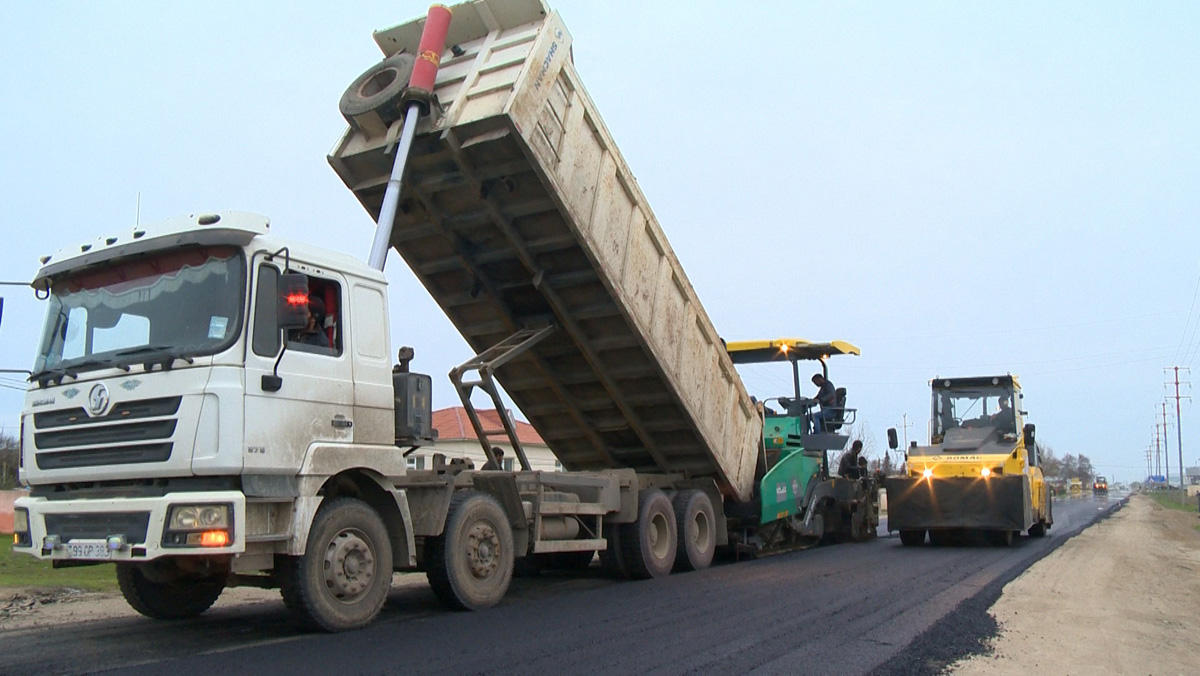 Salyan-Neftçala avtomobil yolu əsaslı şəkildə təmir olunur (FOTO/VİDEO) - Gallery Image
