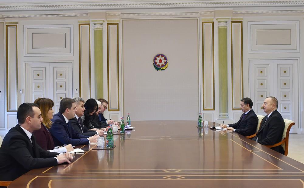 Президент Ильхам Алиев принял председателя парламента Черногории (ФОТО)