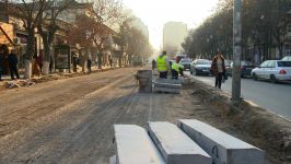 Təbriz küçəsində asfalt-beton örtüyünün döşənməsi işlərinə başlanılıb (FOTO) - Gallery Thumbnail