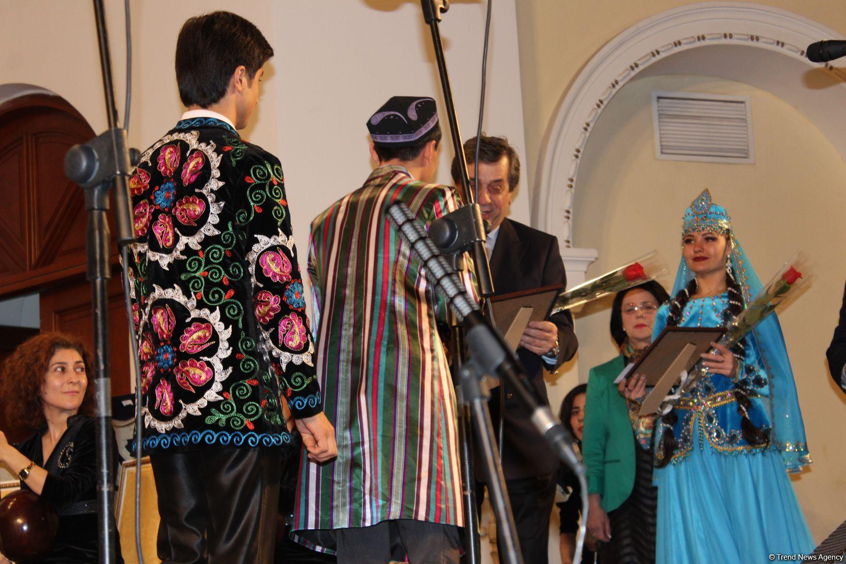В Баку состоялась торжественная церемония закрытия V Международного фестиваля "Мир мугама" (ФОТО)