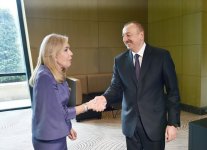 Президент Ильхам Алиев вручил орден "Достлуг" главе Ассоциации ELPIDA (ФОТО)
