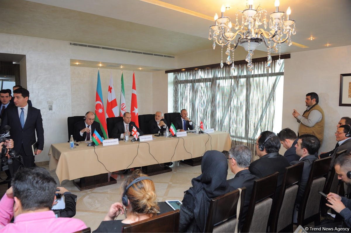 Главы МИД Азербайджана, Турции, Ирана и Грузии подписали в Баку совместную декларацию (ФОТО)