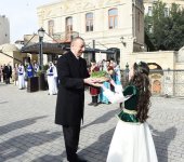 Президент Азербайджана Ильхам Алиев и Первая леди Мехрибан Алиева приняли участие во всенародных празднествах по случаю Новруза (ФОТО)