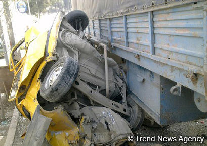 Hindistanda yol qəzasında 10 nəfər öldü