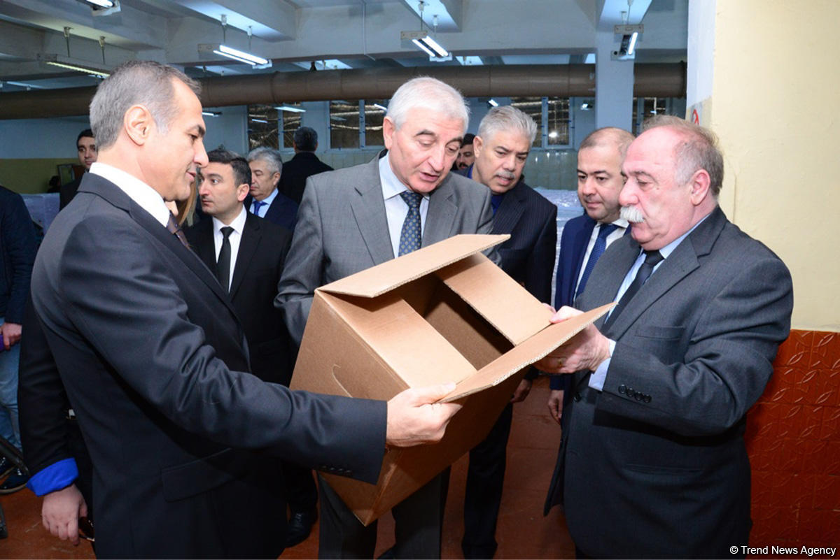 Azerbaijan begins printing ballots for presidential election (PHOTO)