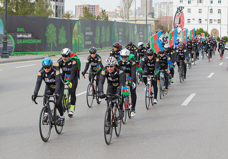 В Баку состоялся велопробег по случаю 99-летия создания органов безопасности Азербайджана (ФОТО)